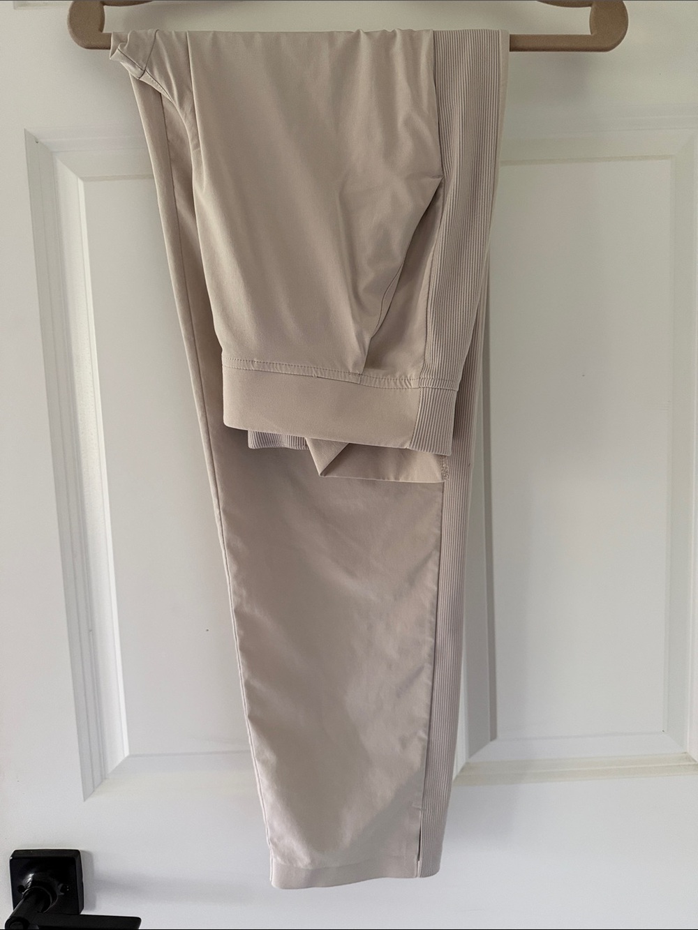 ATHLETA Neutral Beige Active Women’s Leggings